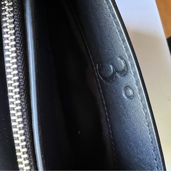 Delaroq Triplo Shoulder Bag - Picture 6 of 13